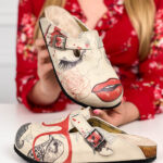 Ciabatte tipo sabot da donna fatte a mano con plantare ortopedico in vera pelle 700204 / Ciabatte tipo sabot da donna fatte a mano con plantare ortopedico in vera pelle 700204 /