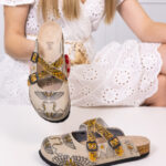 Ciabatte tipo sabot da donna fatte a mano con plantare ortopedico in vera pelle 700104 / Ciabatte tipo sabot da donna fatte a mano con plantare ortopedico in vera pelle 700104 /