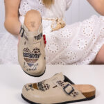 Ciabatte tipo sabot da donna fatte a mano con plantare ortopedico in vera pelle 700056 / Ciabatte tipo sabot da donna fatte a mano con plantare ortopedico in vera pelle 700056 /