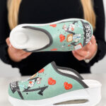 Ciabatte sanitarie da donna con zeppa / Ciabatte sanitarie da donna con zeppa /