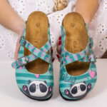 Sabot anatomico colorato con sottopiede in scamosciata / Sabot anatomico colorato con sottopiede in scamosciata /