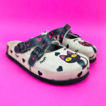 Sabot anatomico colorato con sottopiede in scamosciata / Sabot anatomico colorato con sottopiede in scamosciata /