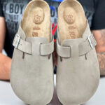 Sabot anatomico da uomo in scamosciata / Sabot anatomico da uomo in scamosciata /