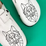 Sabot anatomico colorato con sottopiede in scamosciata / Sabot anatomico colorato con sottopiede in scamosciata /