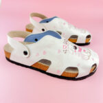 Sabot anatomico colorato con sottopiede in scamosciata / Sabot anatomico colorato con sottopiede in scamosciata /