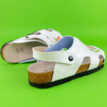 Sabot anatomico colorato con sottopiede in scamosciata / Sabot anatomico colorato con sottopiede in scamosciata /