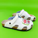 Sabot anatomico colorato con sottopiede in scamosciata / Sabot anatomico colorato con sottopiede in scamosciata /