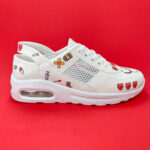 Scarpe sanitarie comode e leggerissime / Scarpe sanitarie comode e leggerissime /