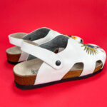 Sandali da donna fatte a mano con plantare ortopedico in vera pelle 700272 / Sandali da donna fatte a mano con plantare ortopedico in vera pelle 700272 /