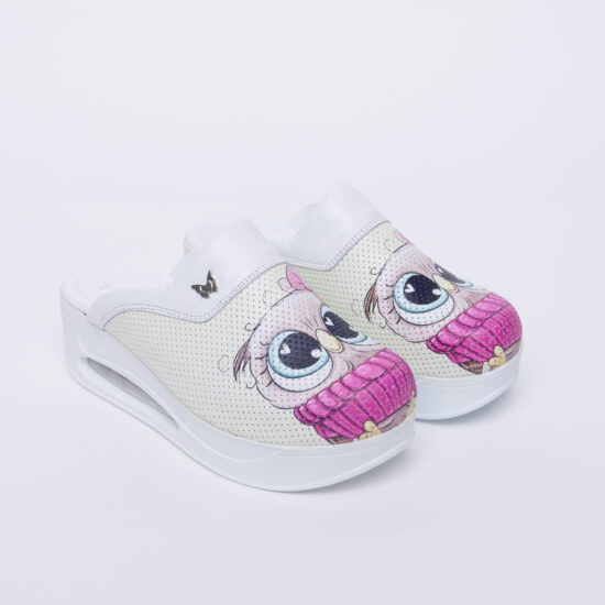 Ciabatte chiuse da donna in pelle con sottopiede soft