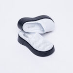 Ciabatte chiuse da donna in pelle con sottopiede soft /