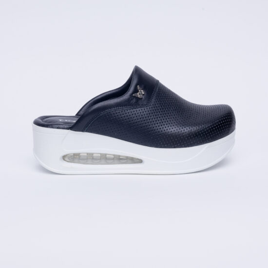 Alternative view of Ciabatte chiuse da donna in pelle con sottopiede soft