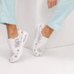 Scarpe sanitarie comode e leggerissime /