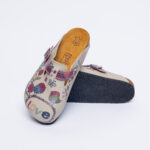 Sabot anatomico colorato con sottopiede in scamosciata / Sabot anatomico colorato con sottopiede in scamosciata /