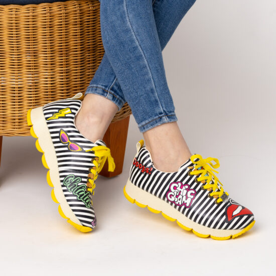 Scarpe sportive da donna con stampa colorata realizzata in ecopelle SCONTO 2