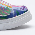 Scarpe sportive da donna con stampa colorata realizzata in ecopelle / Scarpe sportive da donna con stampa colorata realizzata in ecopelle /