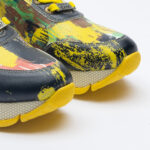 Scarpe sportive da donna con stampa colorata realizzata in ecopelle / Scarpe sportive da donna con stampa colorata realizzata in ecopelle /