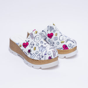 Ciabatte colorate con plateau in vera pelle Zoccoli sanitari donna Ciabatte da infermiere Ciabatte colorate con plateau in vera pelle Zoccoli sanitari donna Ciabatte da infermiere