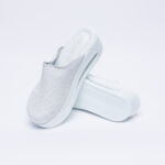 Ciabatte chiuse da donna in pelle con sottopiede soft / Ciabatte chiuse da donna in pelle con sottopiede soft /