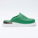 Sabot da donna in pelle con punta chiusa / Sabot da donna in pelle con punta chiusa /