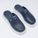 Sabot da donna in pelle con punta chiusa /