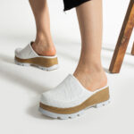 Ciabatte con plateau bianche in vera pelle / Ciabatte con plateau bianche in vera pelle /