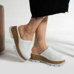 Ciabatte con plateau bianche in vera pelle / Ciabatte con plateau bianche in vera pelle /