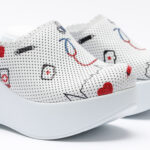 Ciabatte sanitarie in pelle con sottopiede soft / Ciabatte sanitarie in pelle con sottopiede soft /