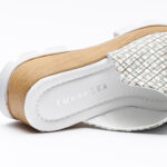 Zoccoli con zeppa da donna in pelle bianca /