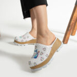 Zoccoli sanitari da donna in pelle naturale / Zoccoli sanitari da donna in pelle naturale /