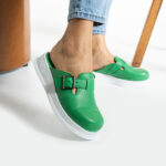 Sabot da lavoro in pelle da donna / Sabot da lavoro in pelle da donna /