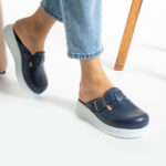 Sabot da lavoro in pelle da donna / Sabot da lavoro in pelle da donna /