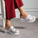 Ciabatte chiuse da donna in pelle con sottopiede soft / Ciabatte chiuse da donna in pelle con sottopiede soft /