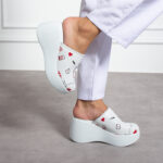 Ciabatte sanitarie in pelle con sottopiede soft / Ciabatte sanitarie in pelle con sottopiede soft /