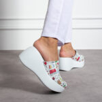 Ciabatte sanitarie in pelle con sottopiede soft / Ciabatte sanitarie in pelle con sottopiede soft /