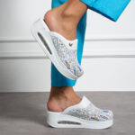 Ciabatte sanitarie in pelle con sottopiede soft / Ciabatte sanitarie in pelle con sottopiede soft /