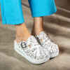 Ciabatte chiuse da donna in pelle con sottopiede soft Zoccoli da lavoro donna Monocolore 6 Ciabatte chiuse da donna in pelle con sottopiede soft Zoccoli da lavoro donna Monocolore 6