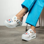 Ciabatte sanitarie anatomiche da donna con zeppa /