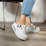 Ciabatte da lavoro anatomiche da donna con zeppa / Ciabatte da lavoro anatomiche da donna con zeppa /