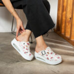 Ciabatte da lavoro anatomiche da donna con zeppa / Ciabatte da lavoro anatomiche da donna con zeppa /