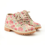 Stivaletti moderni da donna in pelle naturale con design colorato /