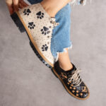 Stivaletti moderni da donna in pelle naturale con design colorato / Stivaletti moderni da donna in pelle naturale con design colorato /