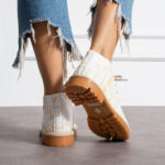 Stivaletti moderni da donna in pelle naturale con design colorato /