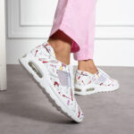 Sneakers da lavoro leggeri per donne in pelle naturale / Sneakers da lavoro leggeri per donne in pelle naturale /