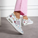 Sneakers medici leggeri per donne in pelle naturale /