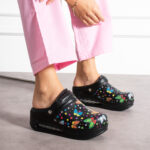 Sabot da lavoro in pelle con cinturino dietro /