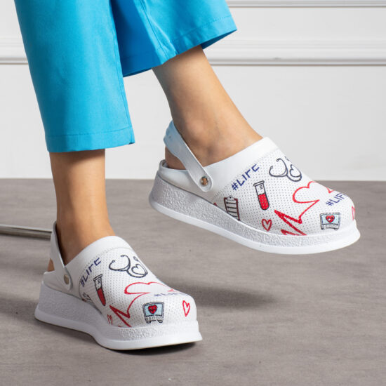 Sabot medico in pelle bianca con cinturino dietro Ciabatte sanitarie donna Ciabatte da infermiere 2 Sabot medico in pelle bianca con cinturino dietro Ciabatte sanitarie donna Ciabatte da infermiere 2