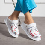 Sabot medico in pelle bianca con cinturino dietro /