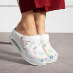 Sabot da lavoro in pelle bianca con cinturino dietro / Sabot da lavoro in pelle bianca con cinturino dietro /