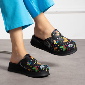 Sabot da lavoro in pelle nera / Sabot da lavoro in pelle nera /